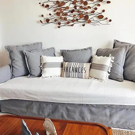 Apartament Seaview Tmece Larnaca