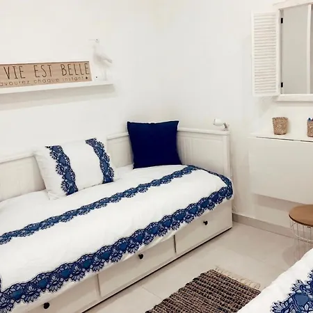 Apartament Seaview Tmece Larnaca *