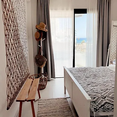 Seaview Tmece Larnaca * Scala